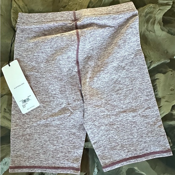 🎸ALO🎸🔥NWT🔥7” High Waisted Alosoft Flow Biker Short in Smoky Quartz—S - Picture 4 of 5